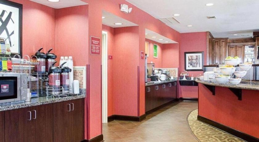 Comfort Suites Greenwood Bagian luar foto